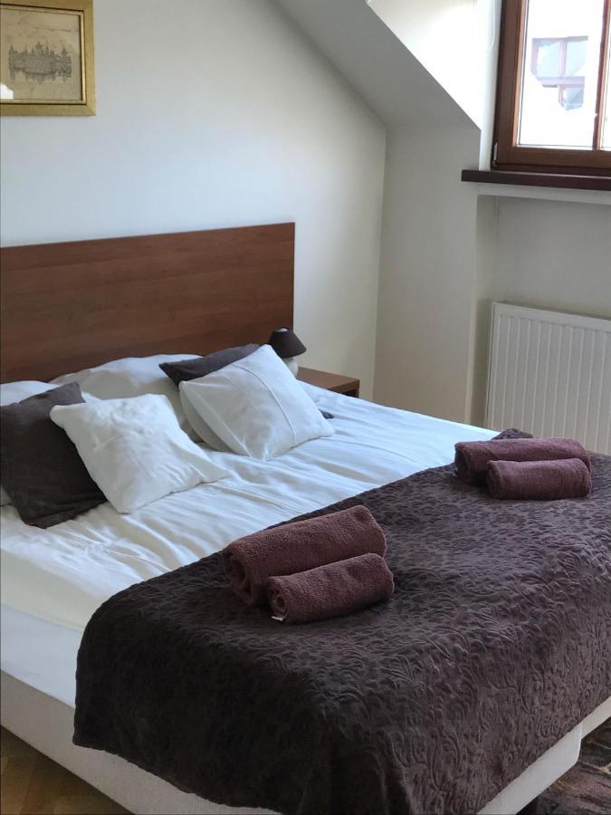 Apartament Floriańska / in the heart of Old Town Kraków Zewnętrze zdjęcie